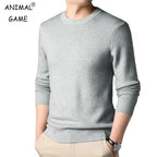 Men's Fine-Knit Crew-Neck Jumper. Crew neckline.