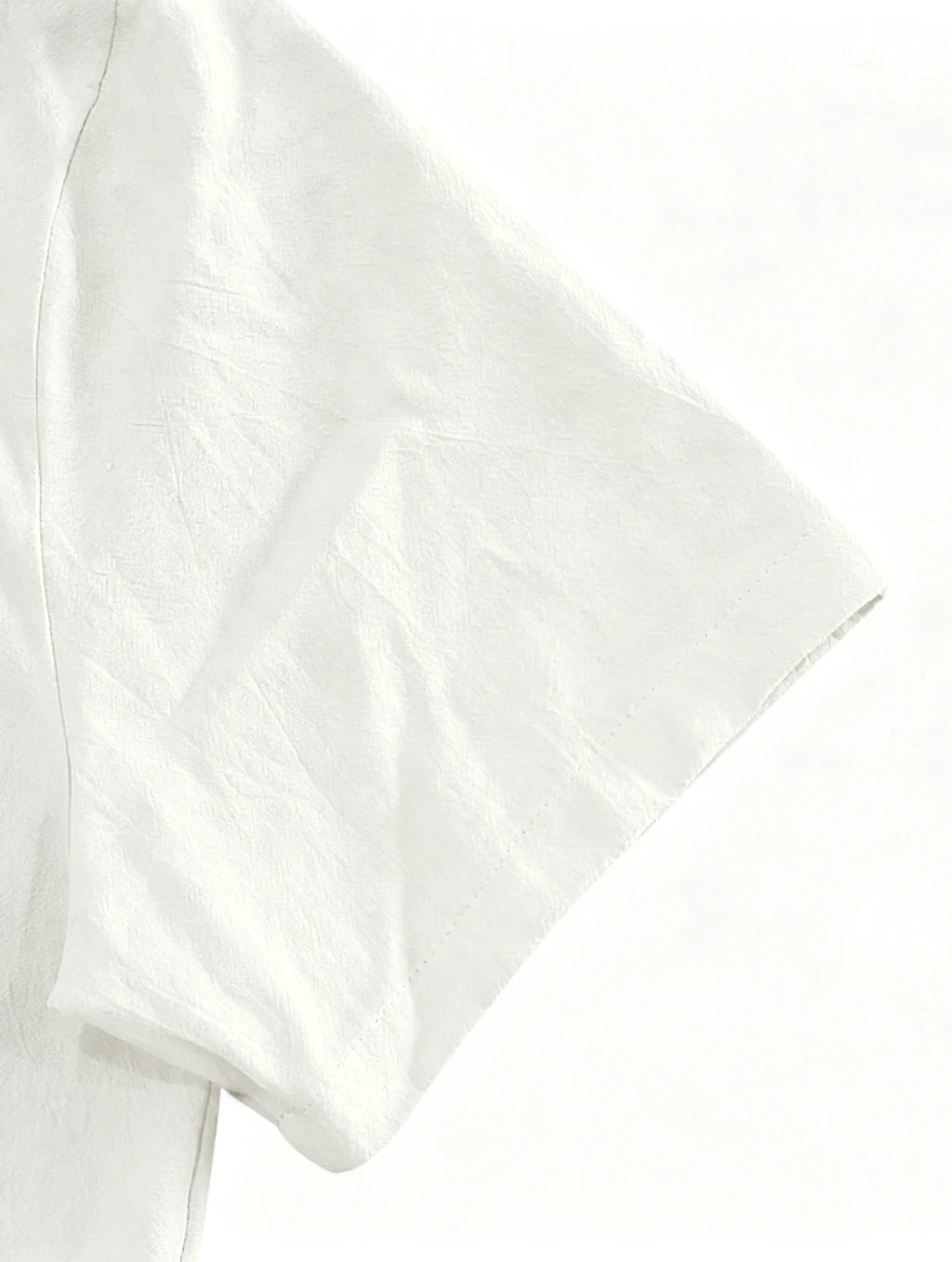 Men's Lightweight Short-Sleeve Pocket Henley. Lightweight textured finish.