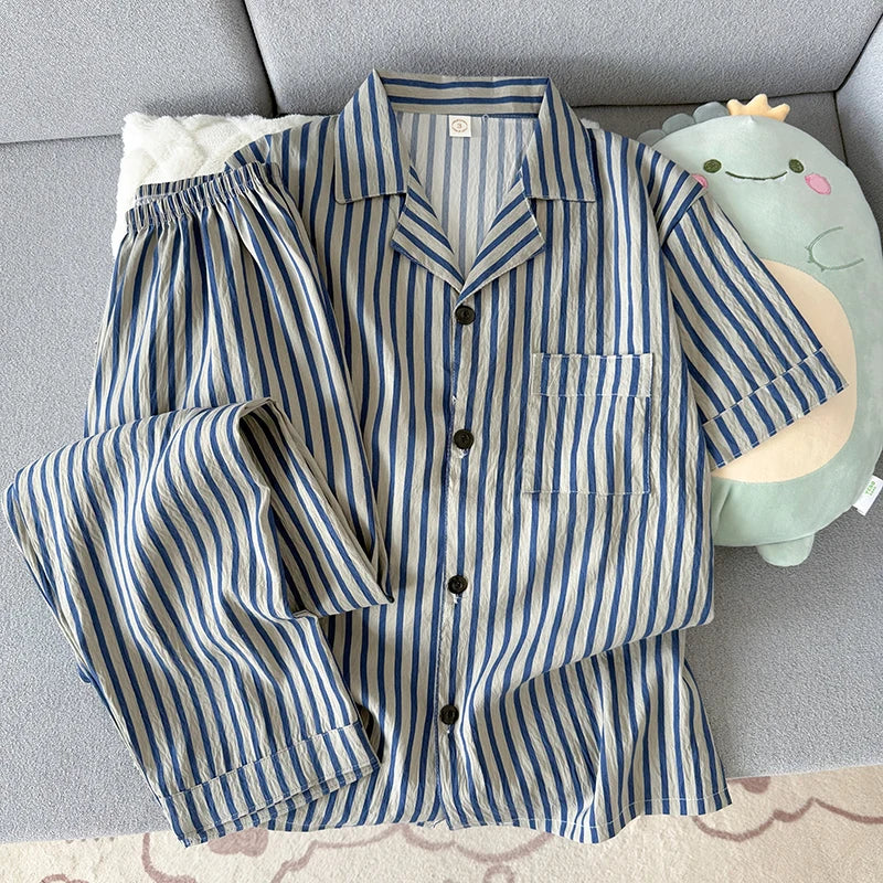 Men's Short-Sleeve Pyjama Shirt & Trouser Set. Short-sleeve button-front shirt.
