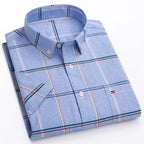 Men's Checked Short-Sleeve Oxford Shirt. 100% cotton Oxford fabric.