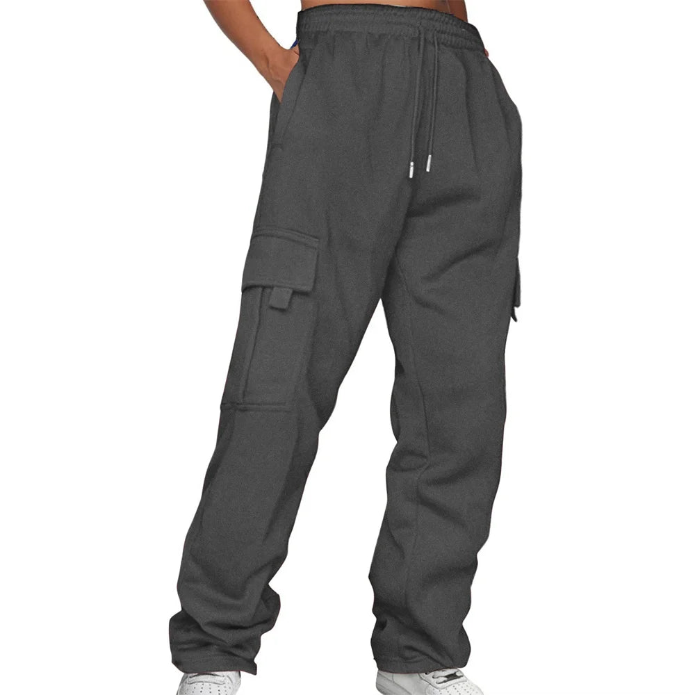 Men's Wide-Leg Cargo Sweatpants. Straight wide leg.
