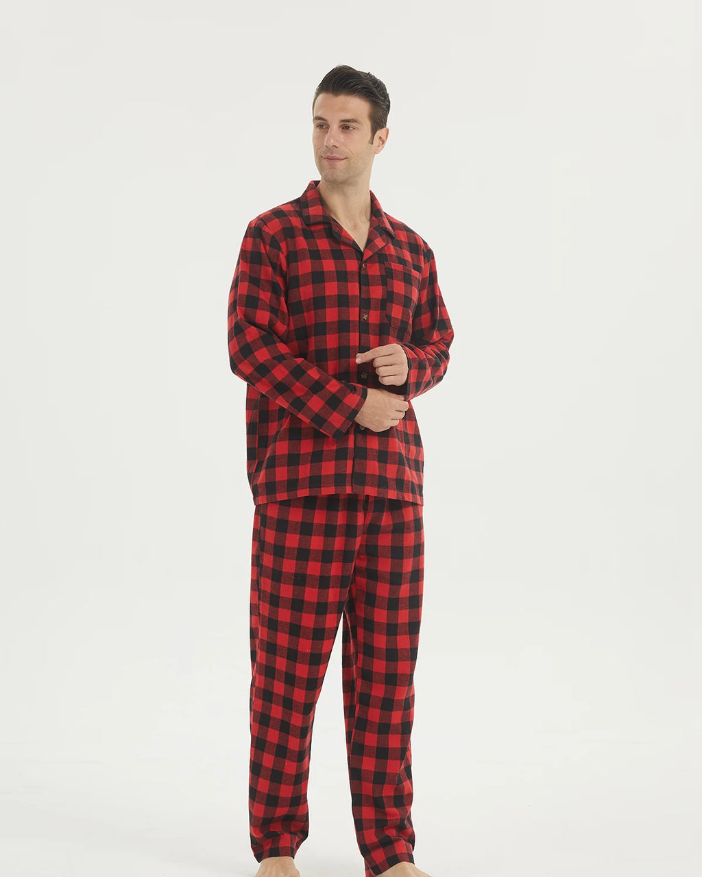 Men's Cotton-Blend Flannel Check Pyjamas. Cotton-polyester flannel.