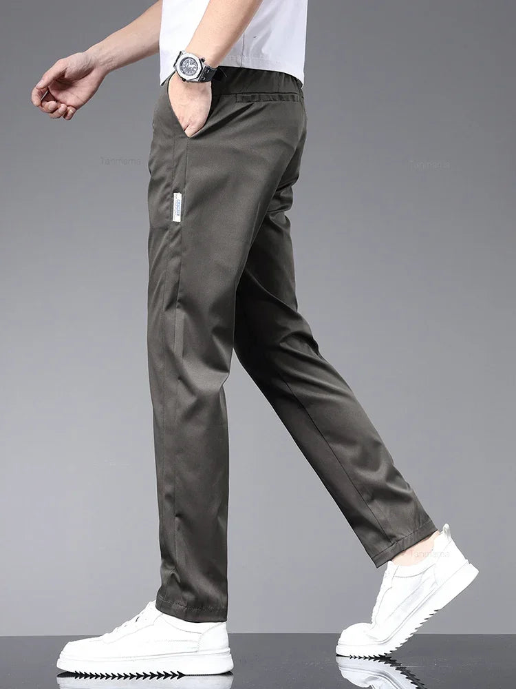 Men's Lightweight Straight-Leg Casual Trousers. Straight leg.