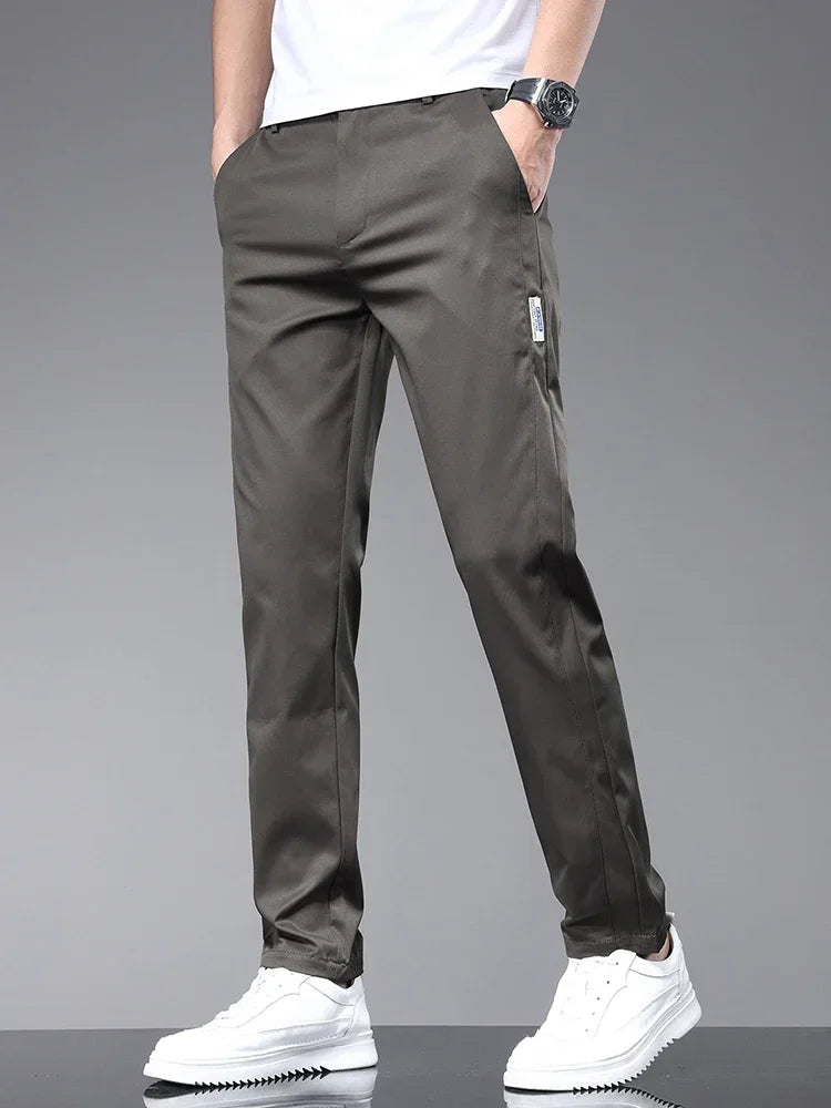 Men's Lightweight Straight-Leg Casual Trousers. Straight leg.