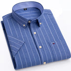 Men's Checked Short-Sleeve Oxford Shirt. 100% cotton Oxford fabric.