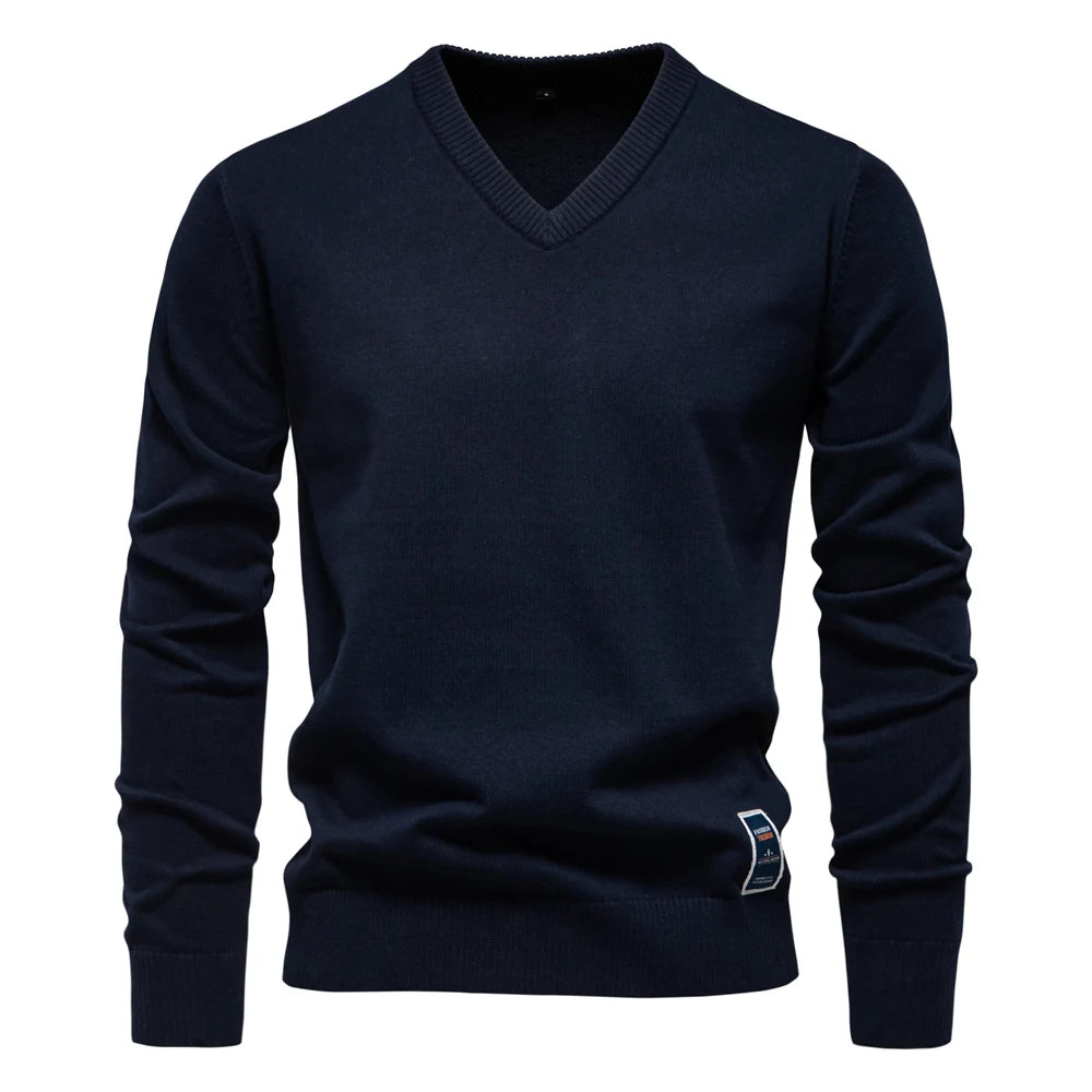 Men's Cotton-Blend V-Neck Jumper. 95% cotton, 5% elastane.