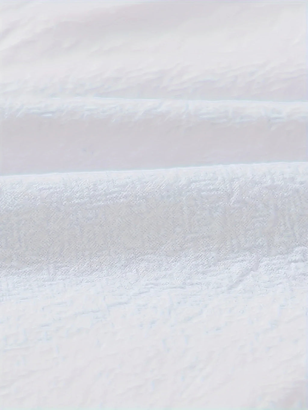 Men's Relaxed Cotton-Linen Drawstring Trousers. Cotton and linen blend.