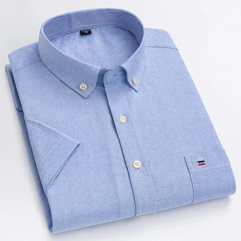 Men's Short-Sleeve Cotton Oxford Shirt. Oxford cotton fabric.