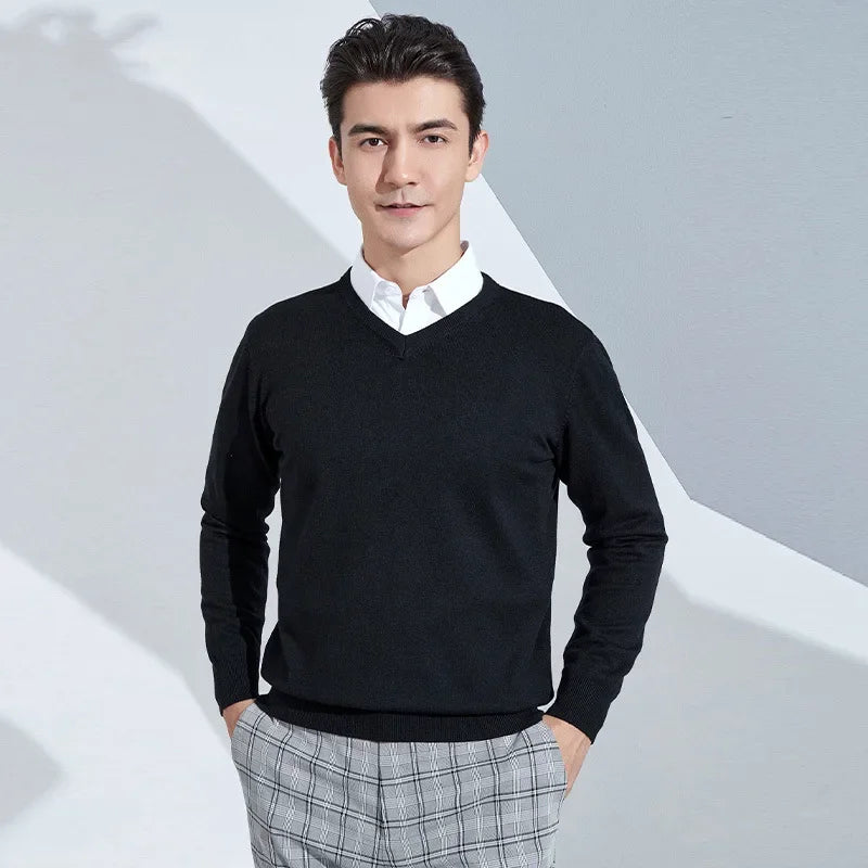 Men's Classic Fine-Knit V-Neck Jumper. V-neckline.