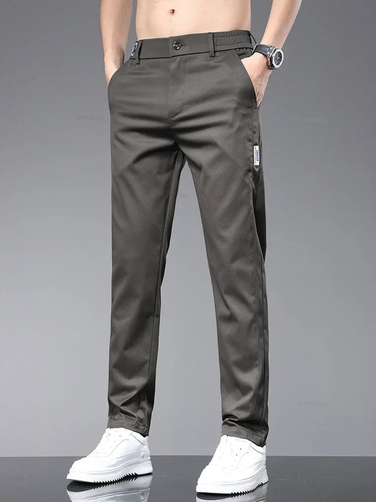 Men's Lightweight Straight-Leg Casual Trousers. Straight leg.