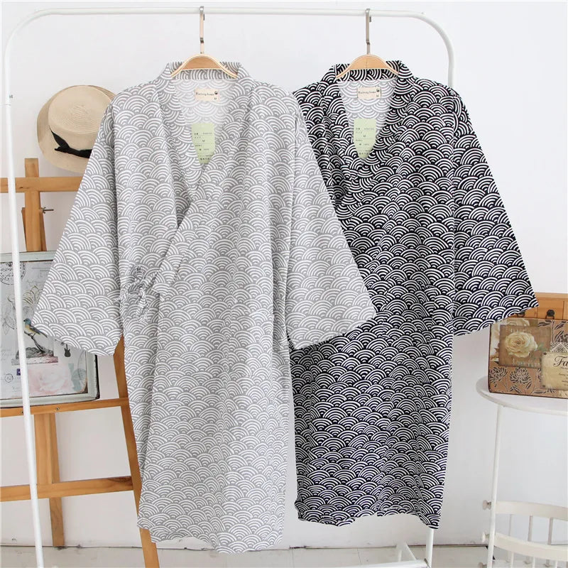 Men's Patterned Cotton Gauze Robe. Cotton gauze.