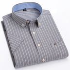 Men's Checked Short-Sleeve Oxford Shirt. 100% cotton Oxford fabric.