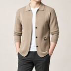 Pocket collar cardigan — model view