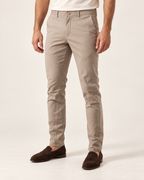 VALE & ROW Cotton stretch chinos — model view