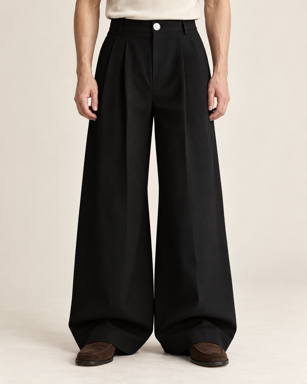 VALE & ROW Wide-leg pleated trousers — model view